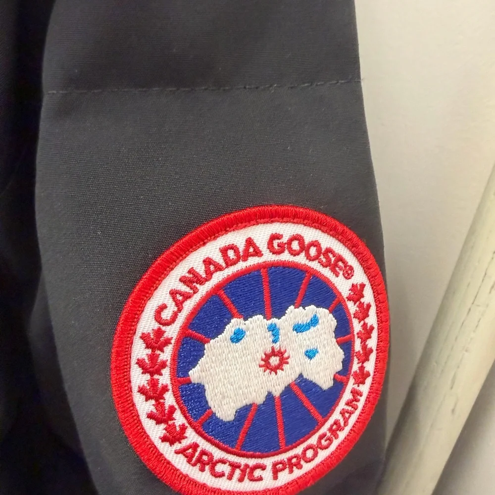 Canada Goose  Black Puffer Jacket with Fur Trim - Picture 4 of 11